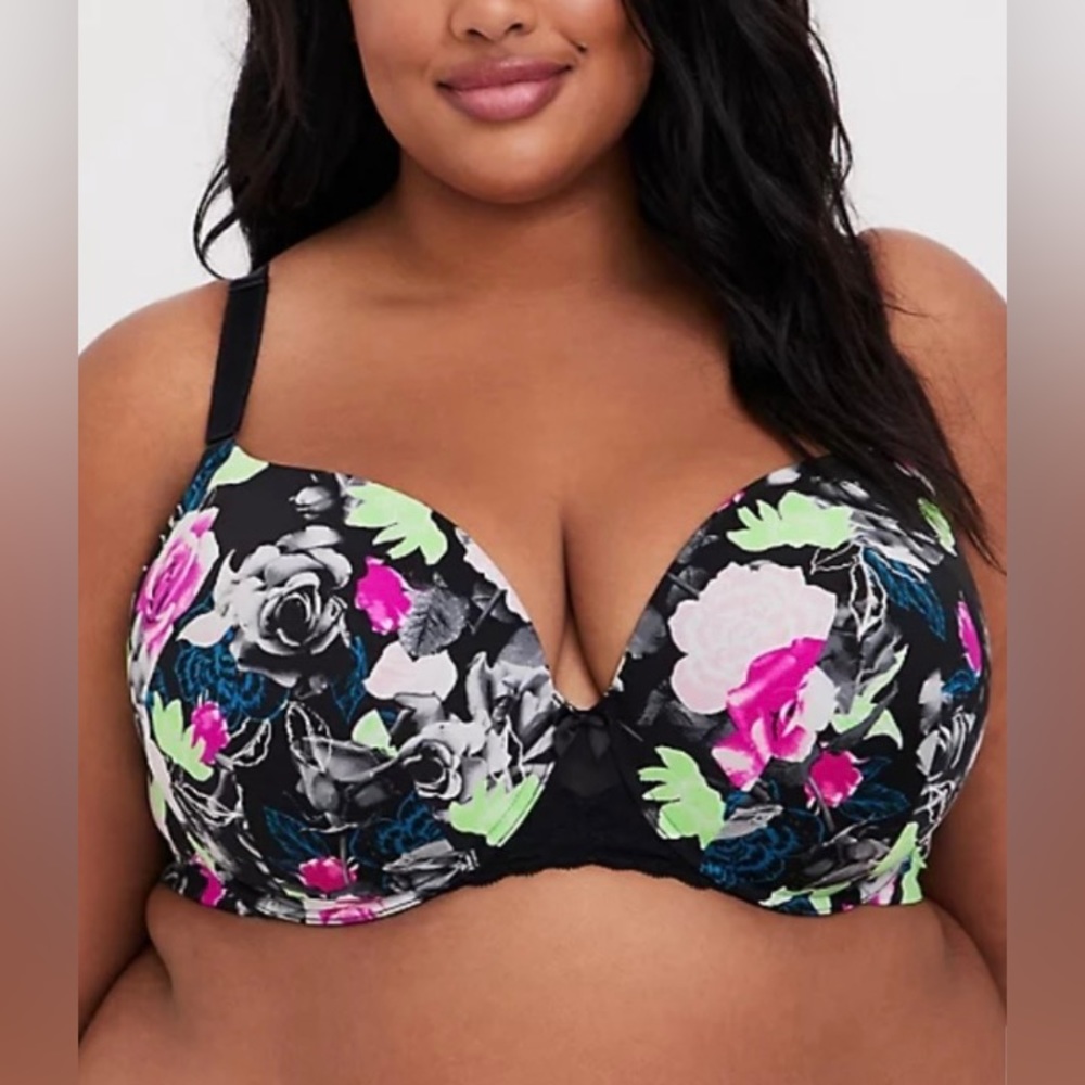 Torrid Black Floral 360° Back Smoothing Push Up T Shirt Bra 42DDD